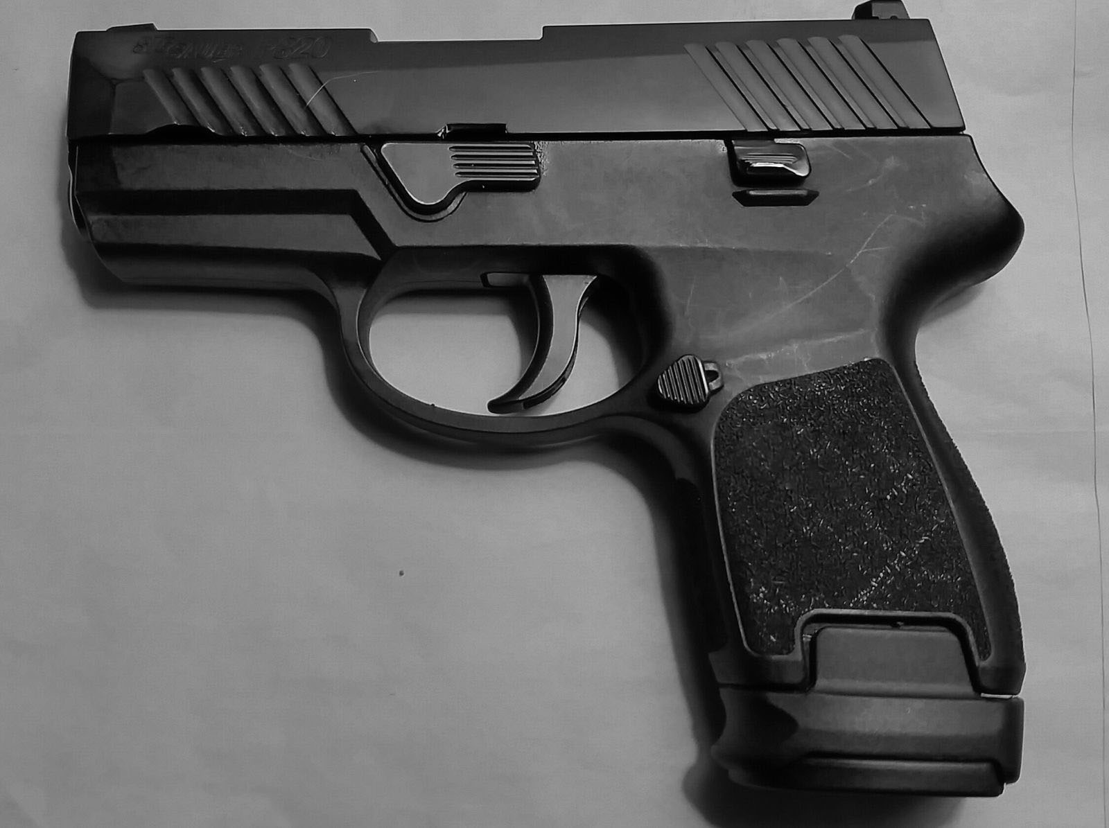 X-Grip Adapter Use Sig Sauer P320/250C Compact Magazine in P250/320SC Sub 9mm/40