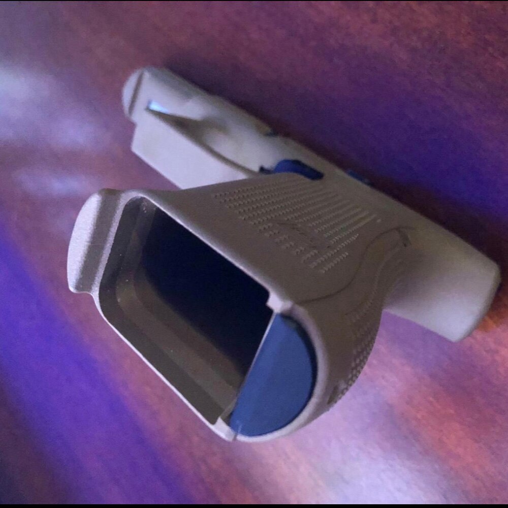 Aluminum Glock Grip Insert Plug Gen 4-5 17 19 22 23 24 32 34 35 Black